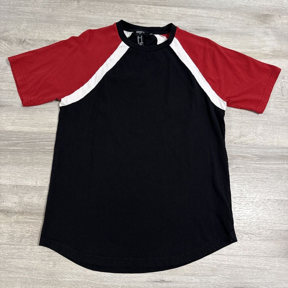Forever 21 Shirt Men’s Medium Black Red White Colorblock Raglan Curved Hem